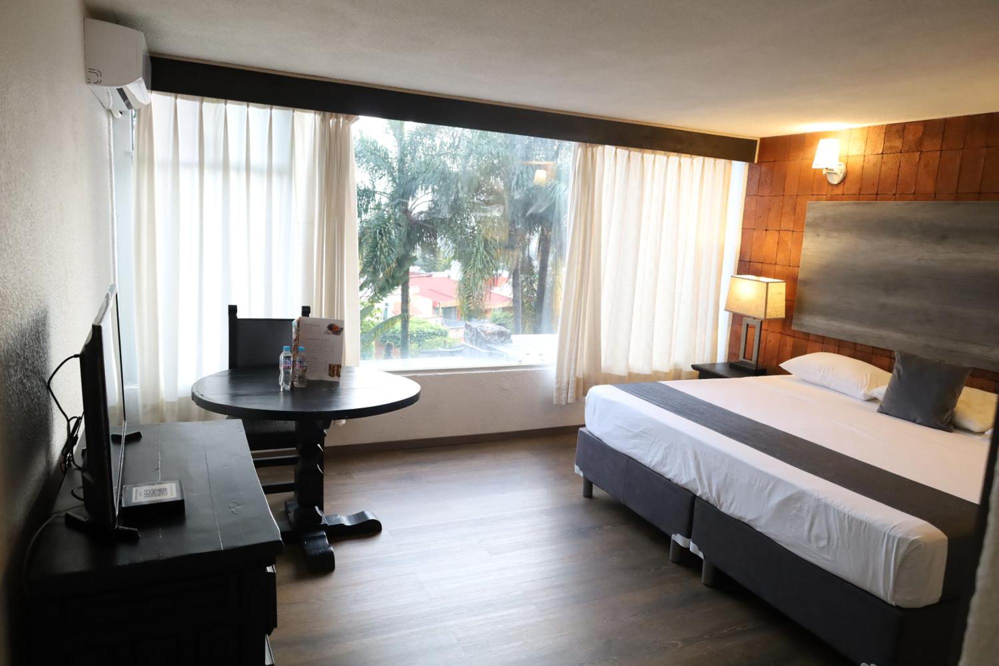 Hotel Grand Vista Κουερναβάκα Εξωτερικό φωτογραφία