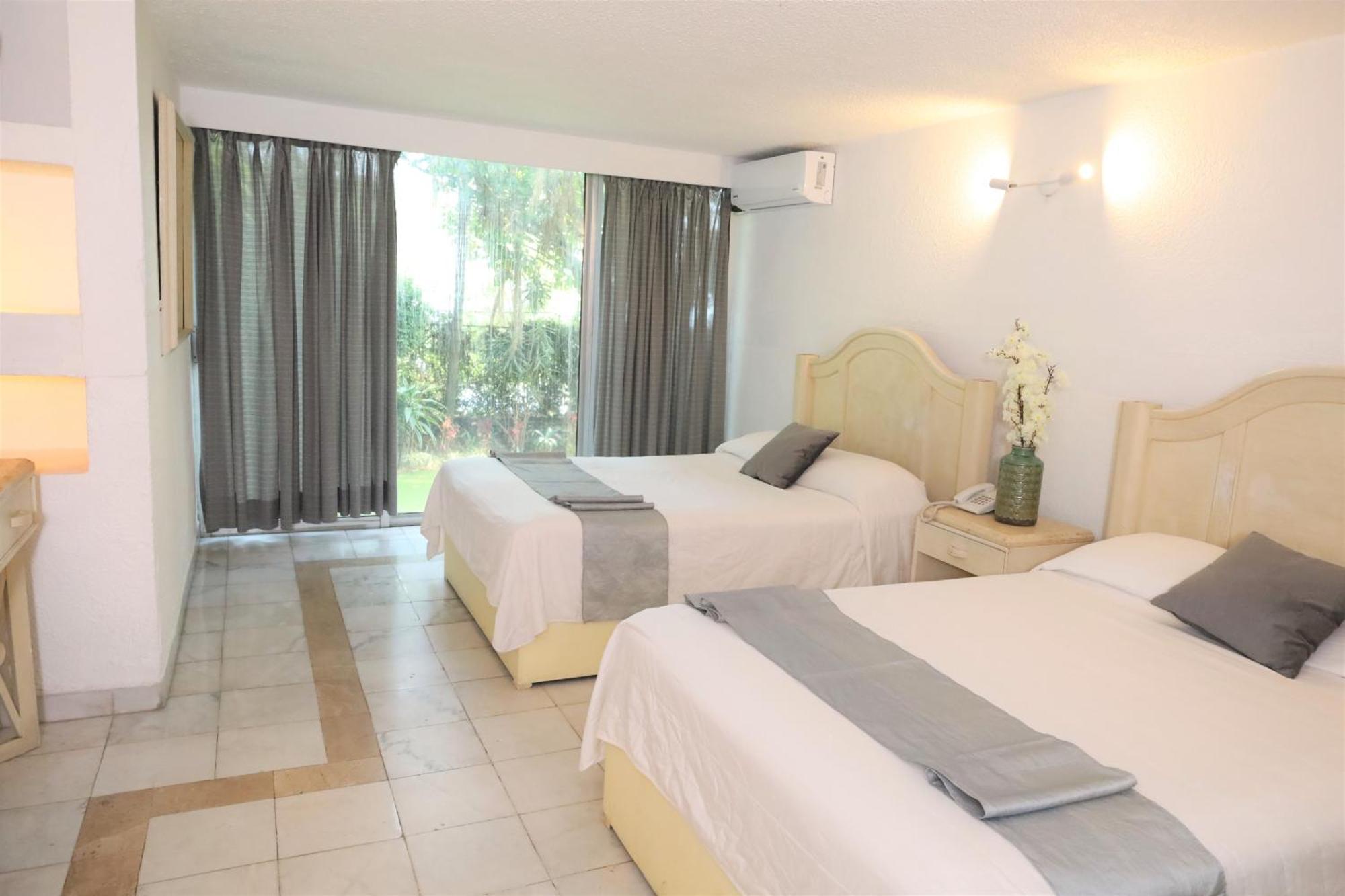Hotel Grand Vista Κουερναβάκα Εξωτερικό φωτογραφία